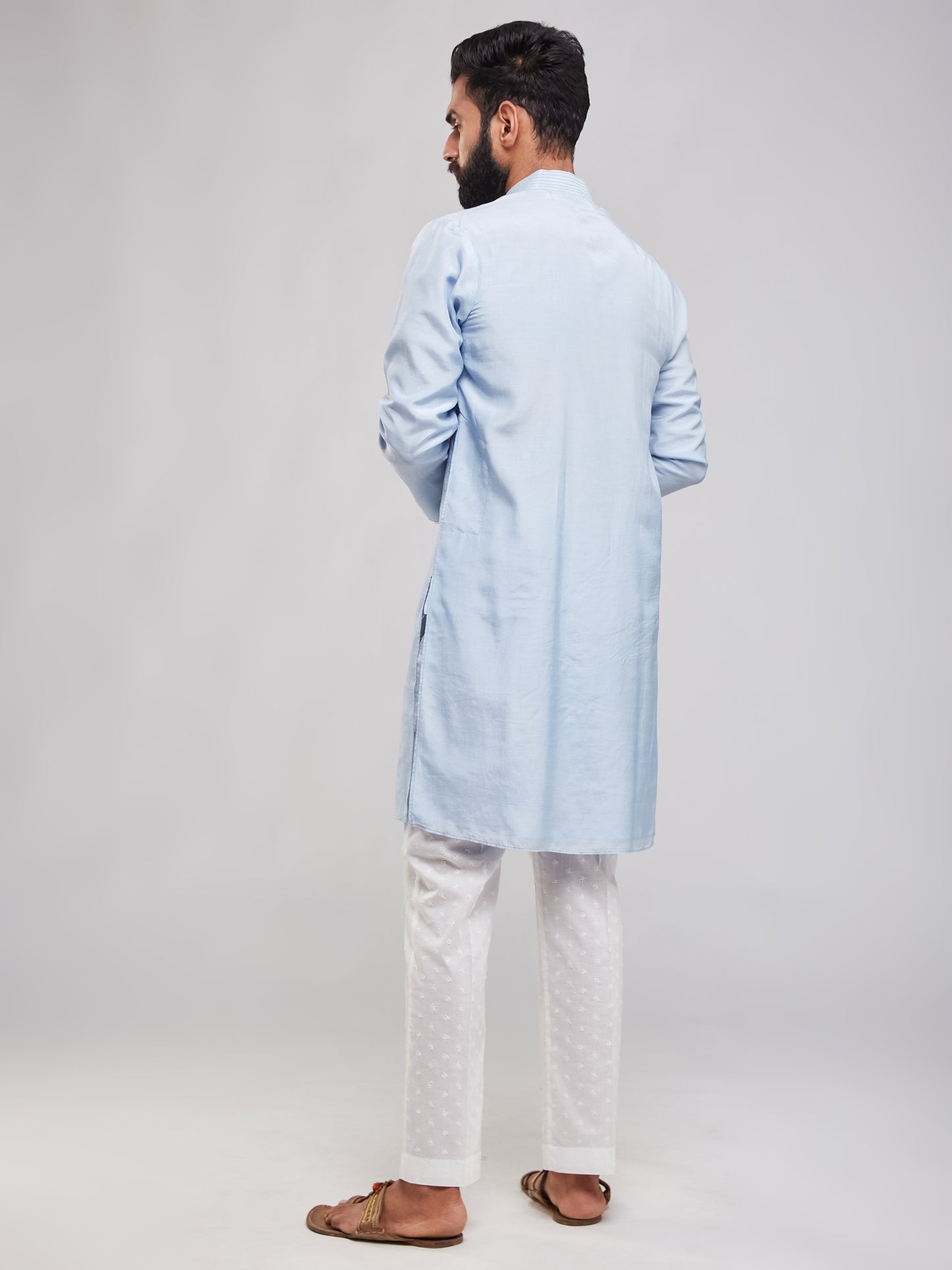 Vaayu kurta