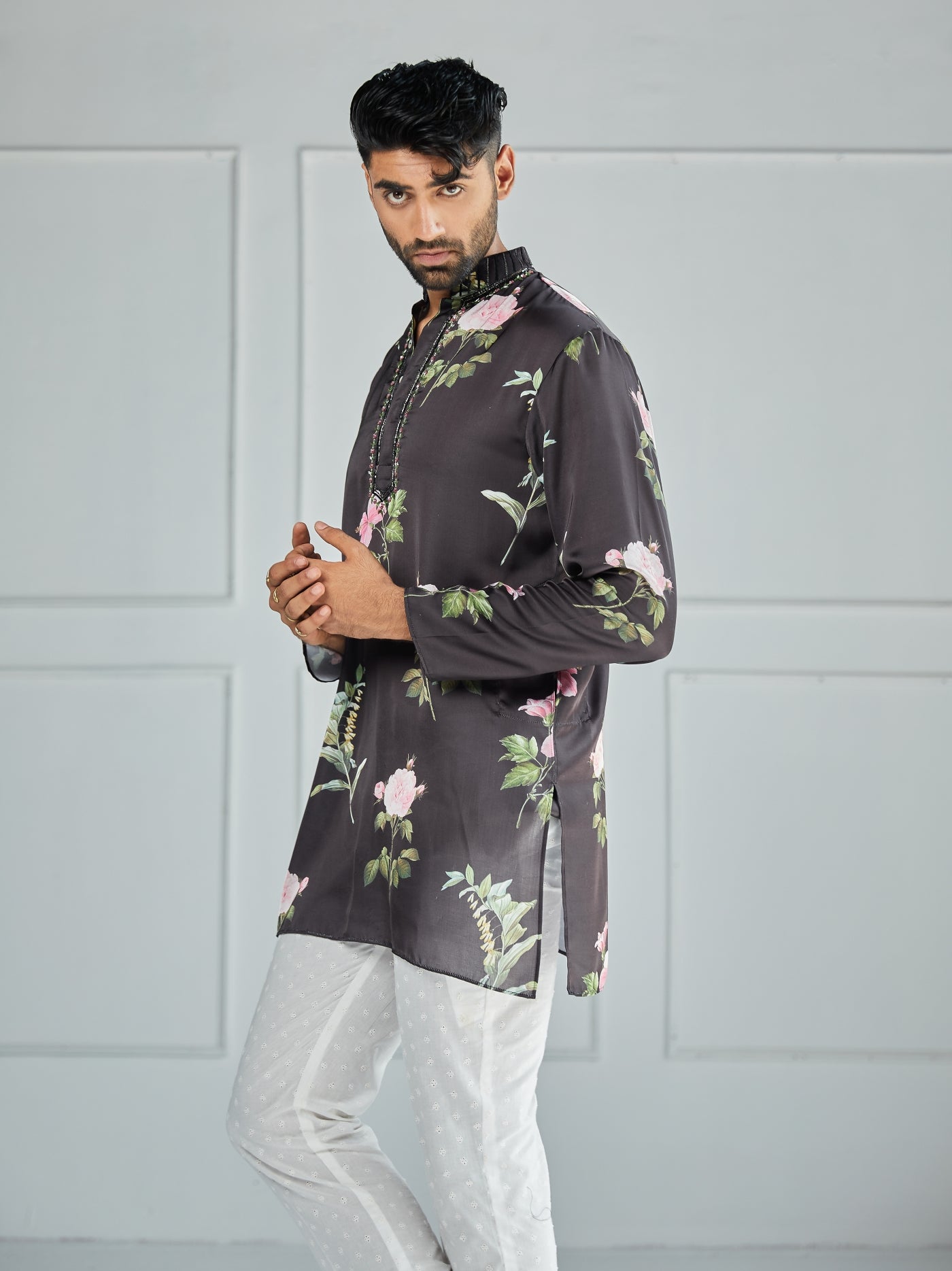 Julian kurta