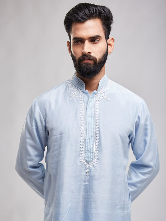 Vaayu kurta