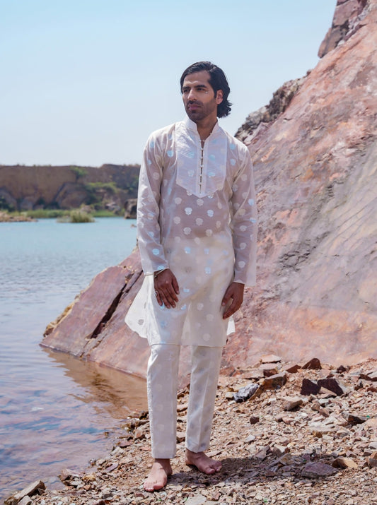 Rajat kurta