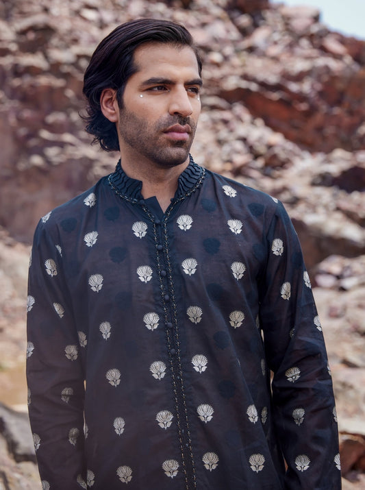 Dusk kurta