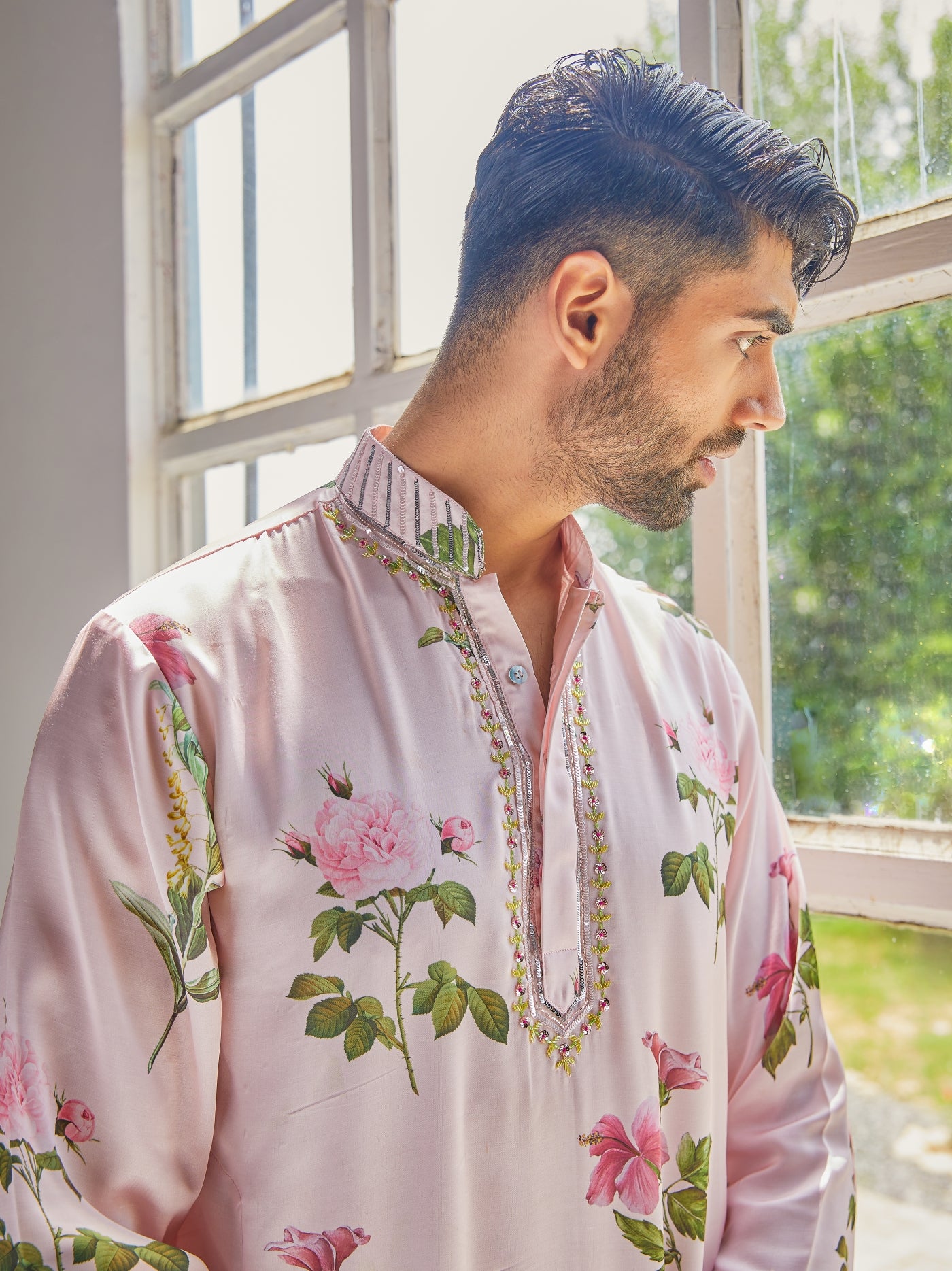 Julian kurta