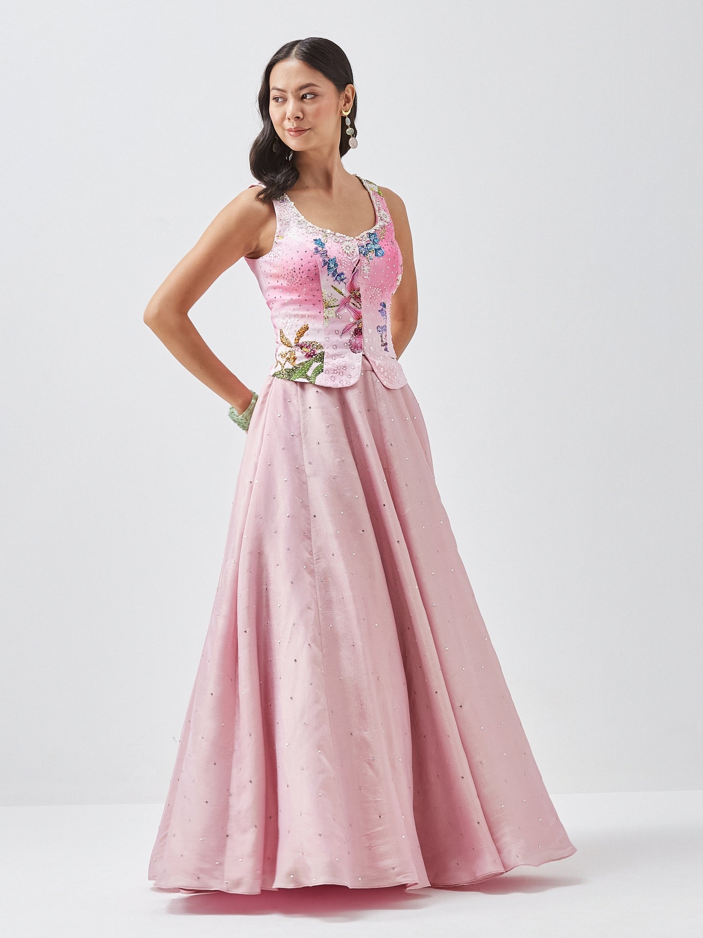 Mystica lehenga set