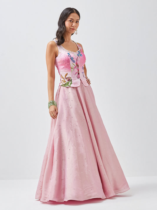 Mystica lehenga set