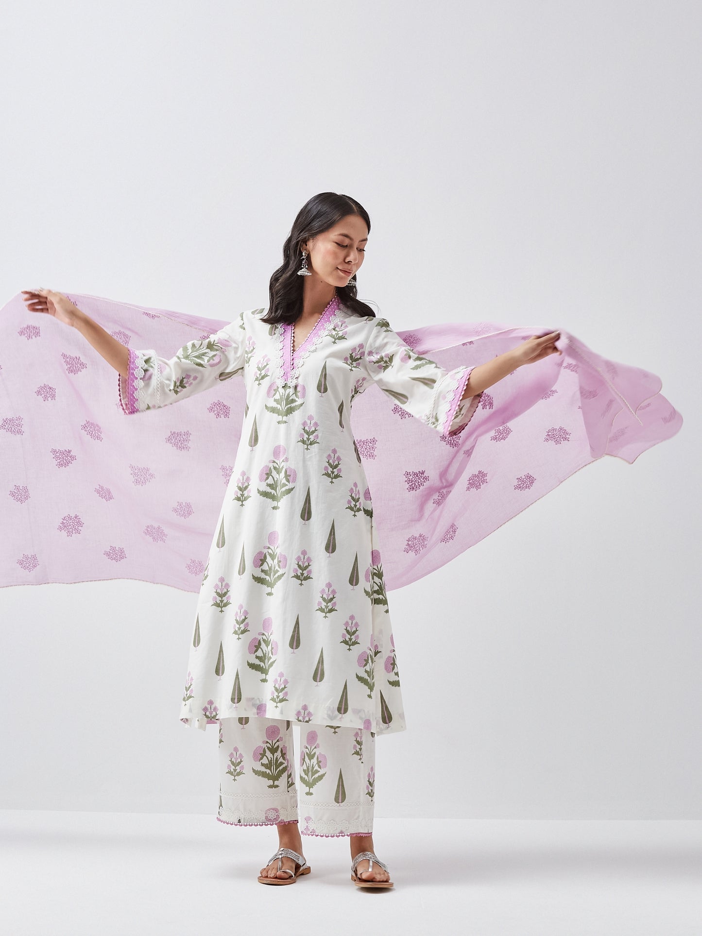 Gulmohar suit