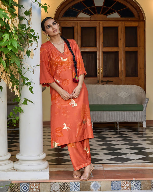 Manjari suit