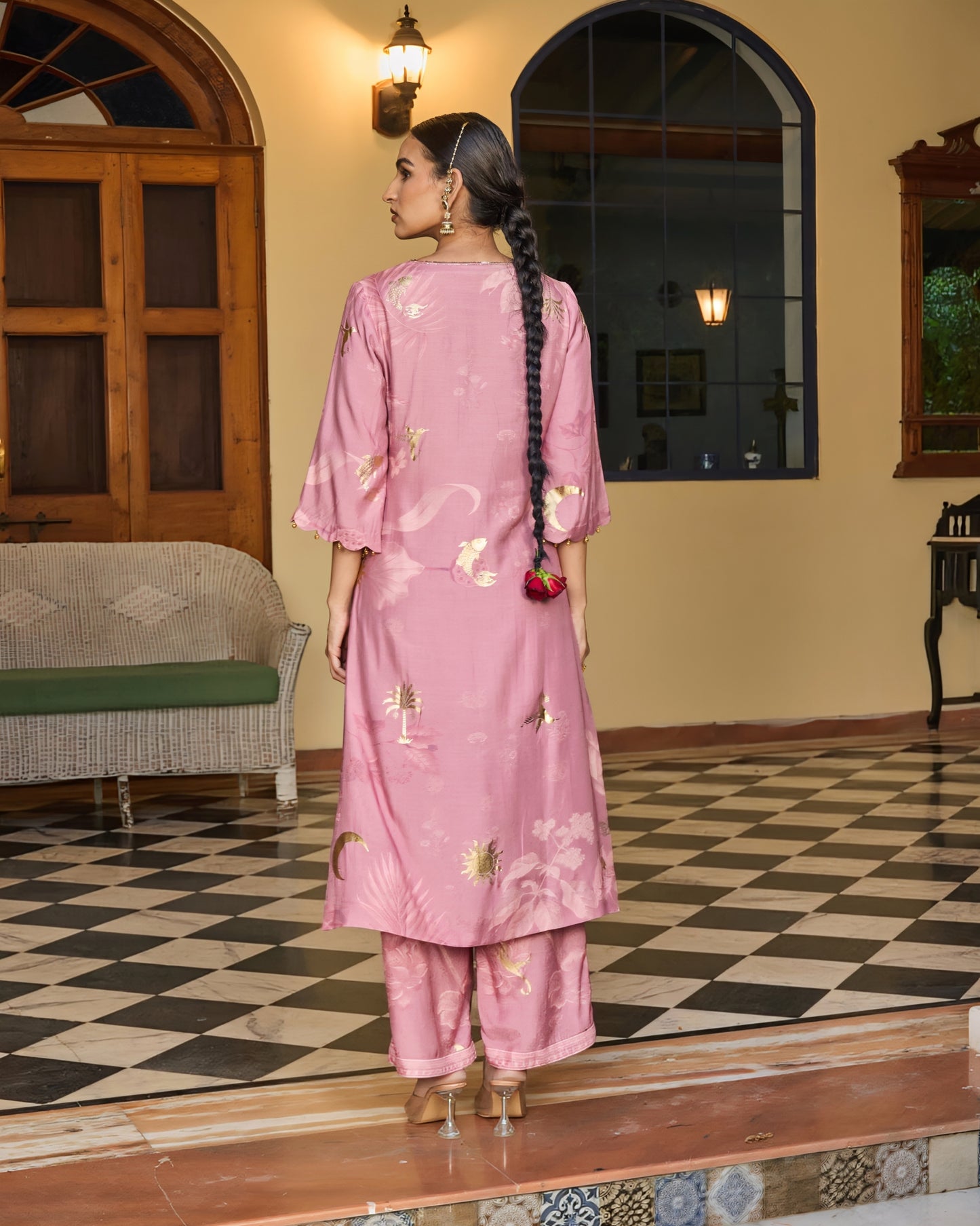 Manjari suit