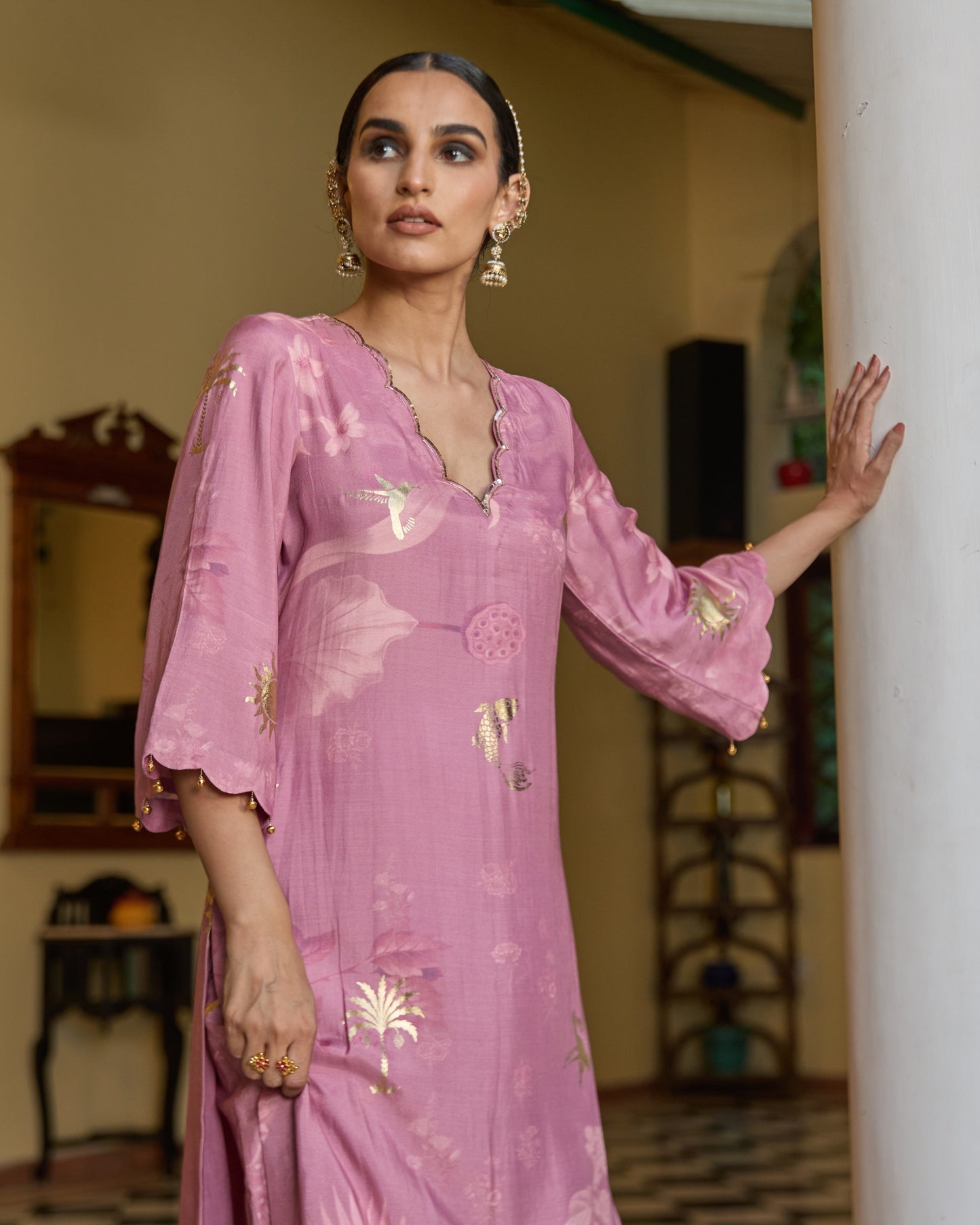 Manjari suit